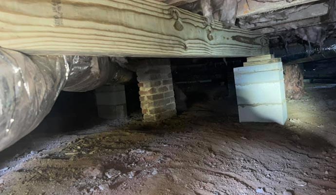 A dryout wet crawl space