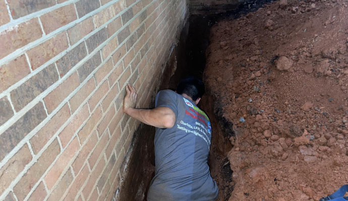 Repairing foundation settlement