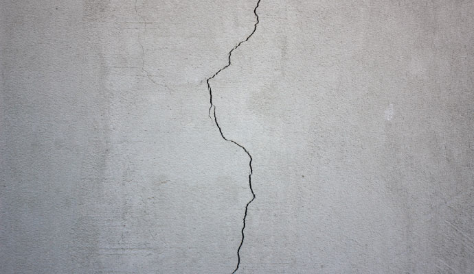 Wall crack